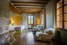 Enjoy the silence in Hotel La Escondida of Penàguila