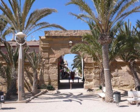 Tabarca, la isla bonita que estabas buscando