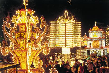 Castellón lights up for its big week with the Fiestas de la Magdalena